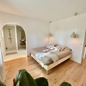 Maison A Avec Jardin Privatif Dans Domaine Des Crozes Vienne (Isere)